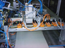 Door lock assembly machine